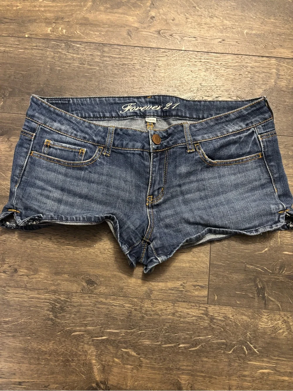 Forever 21 low rise denim shorts - Women's